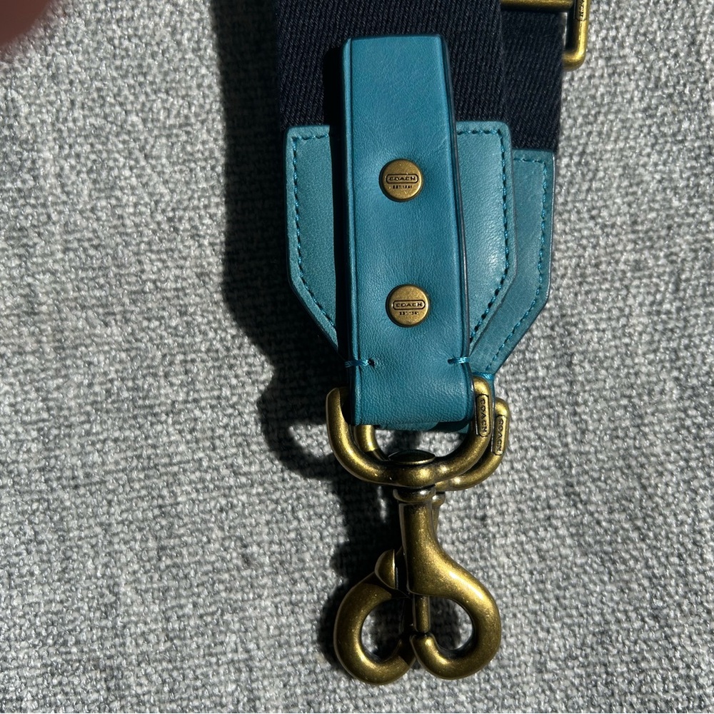 Coach Navy and Teal Strap - Picture 5 of 5